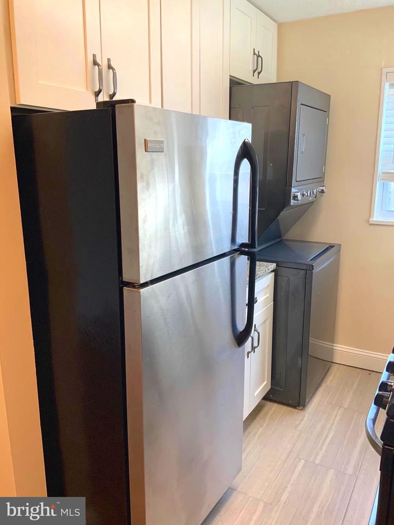 2241 FARRINGTON AVENUE Unit: 303