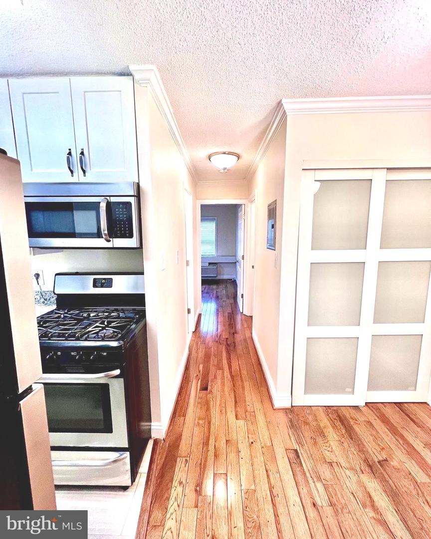 2241 FARRINGTON AVENUE Unit: 303