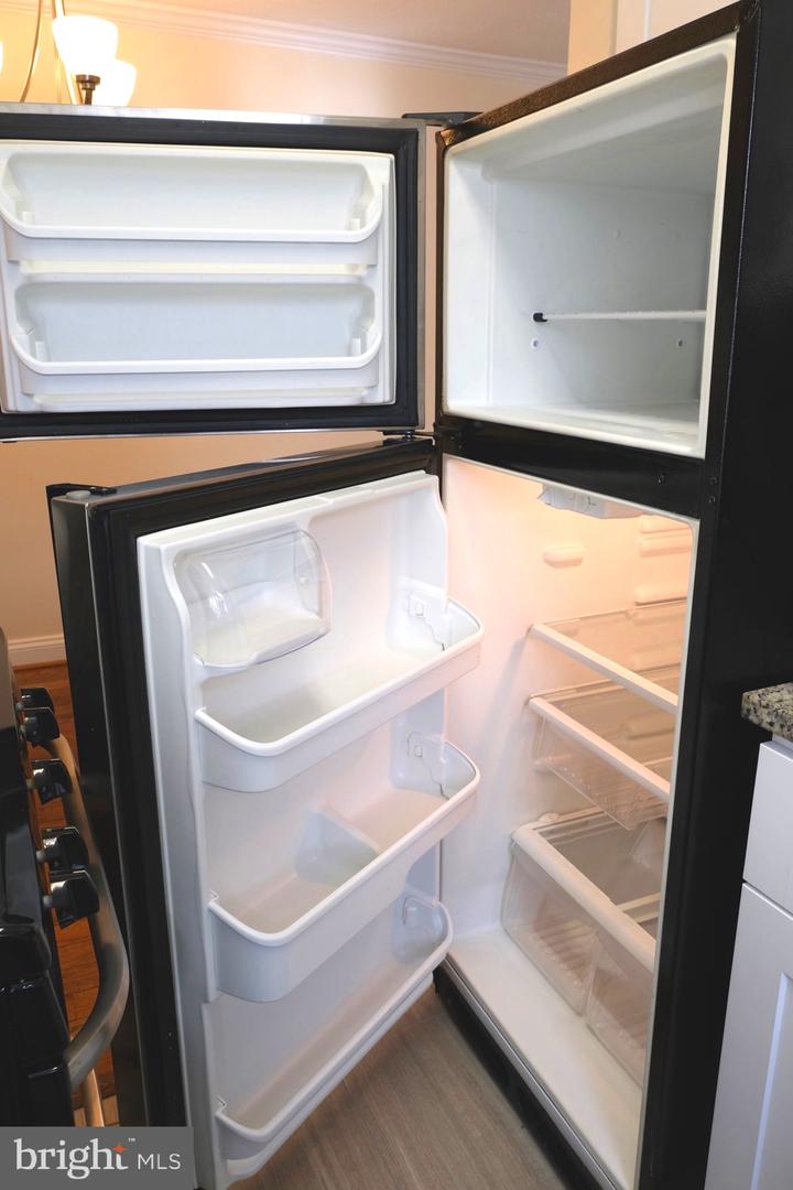 2241 FARRINGTON AVENUE Unit: 303