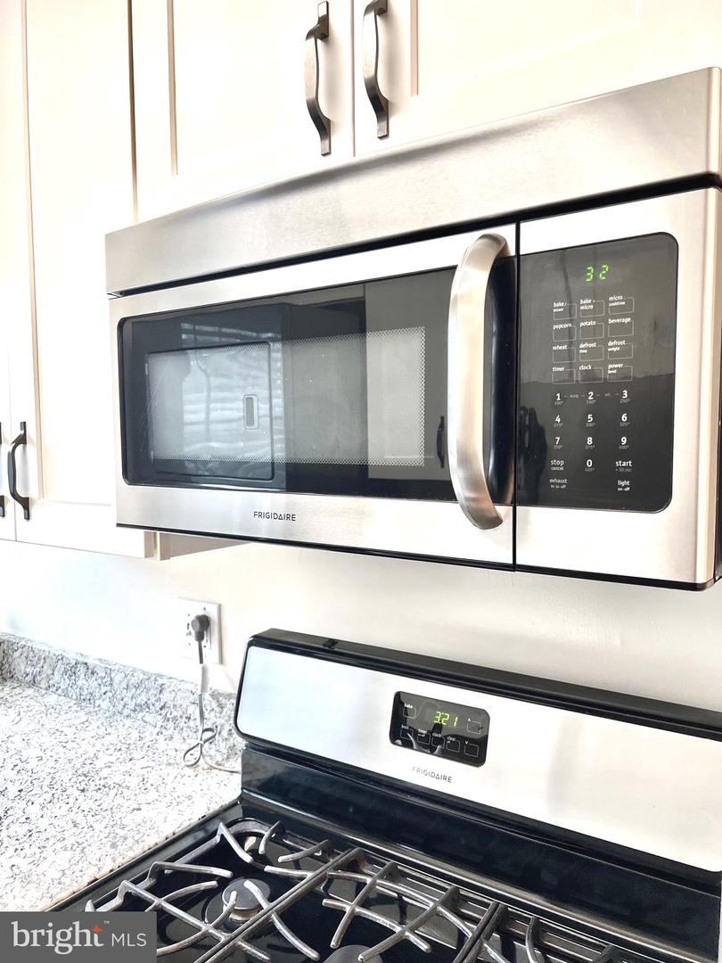 2241 FARRINGTON AVENUE Unit: 303