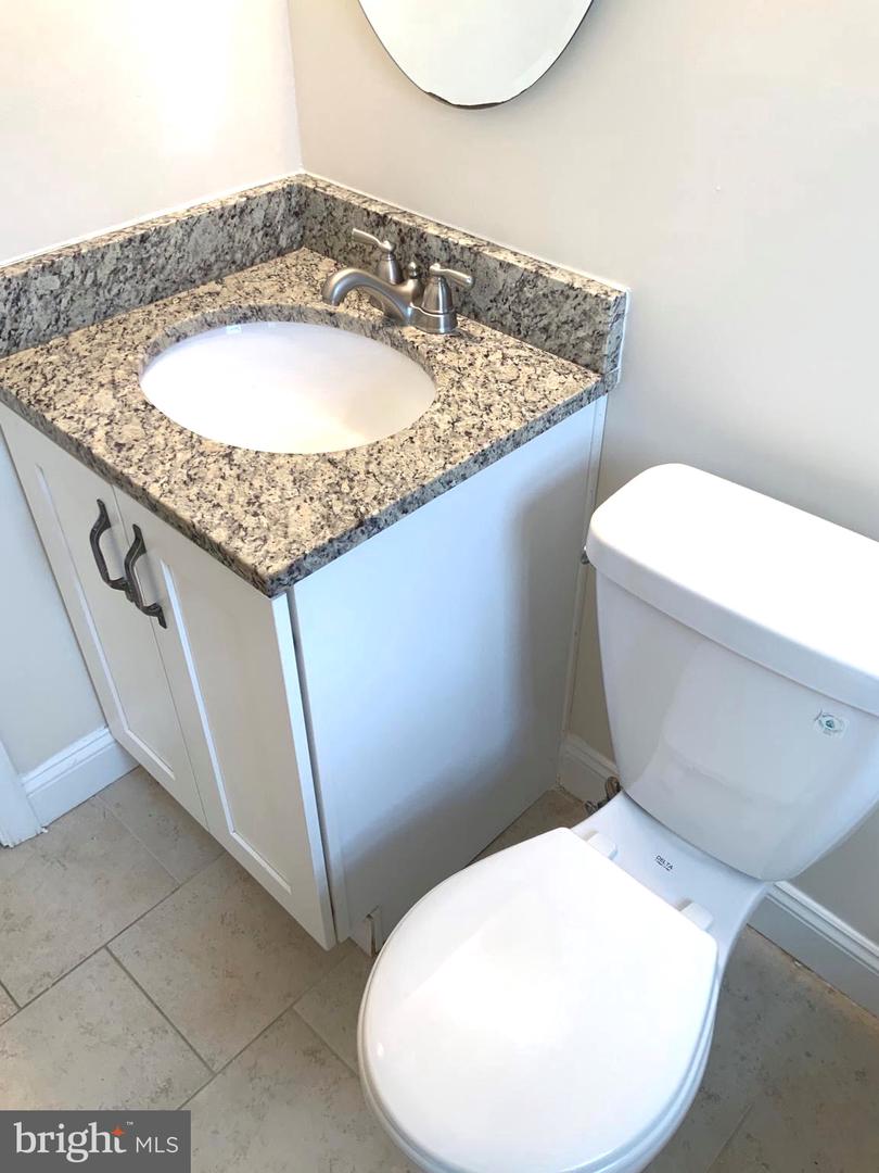 2241 FARRINGTON AVENUE Unit: 303