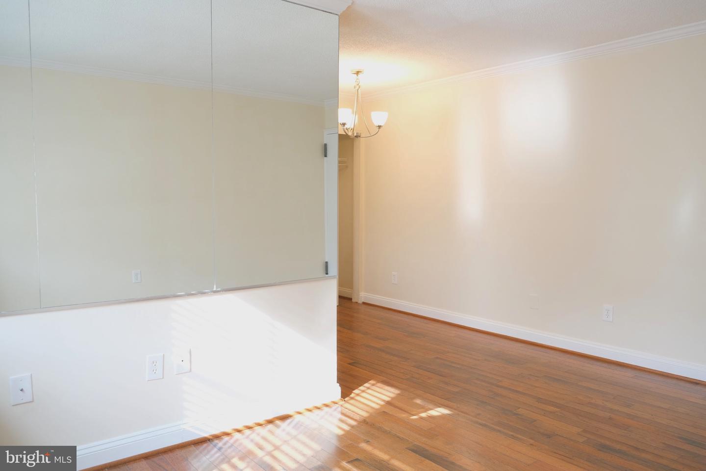 2241 FARRINGTON AVENUE Unit: 303