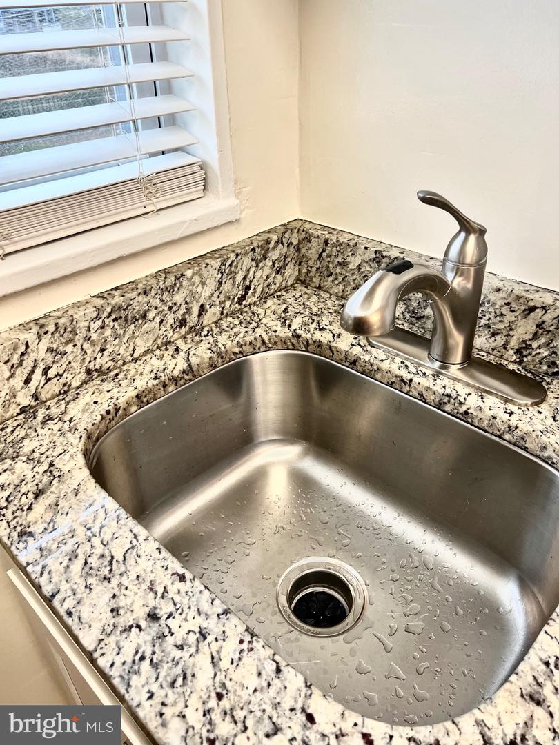2241 FARRINGTON AVENUE Unit: 303