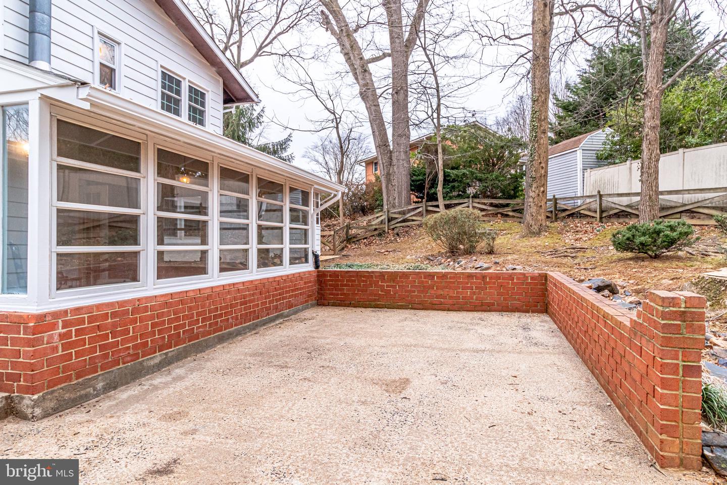 6814 ROSEWOOD STREET