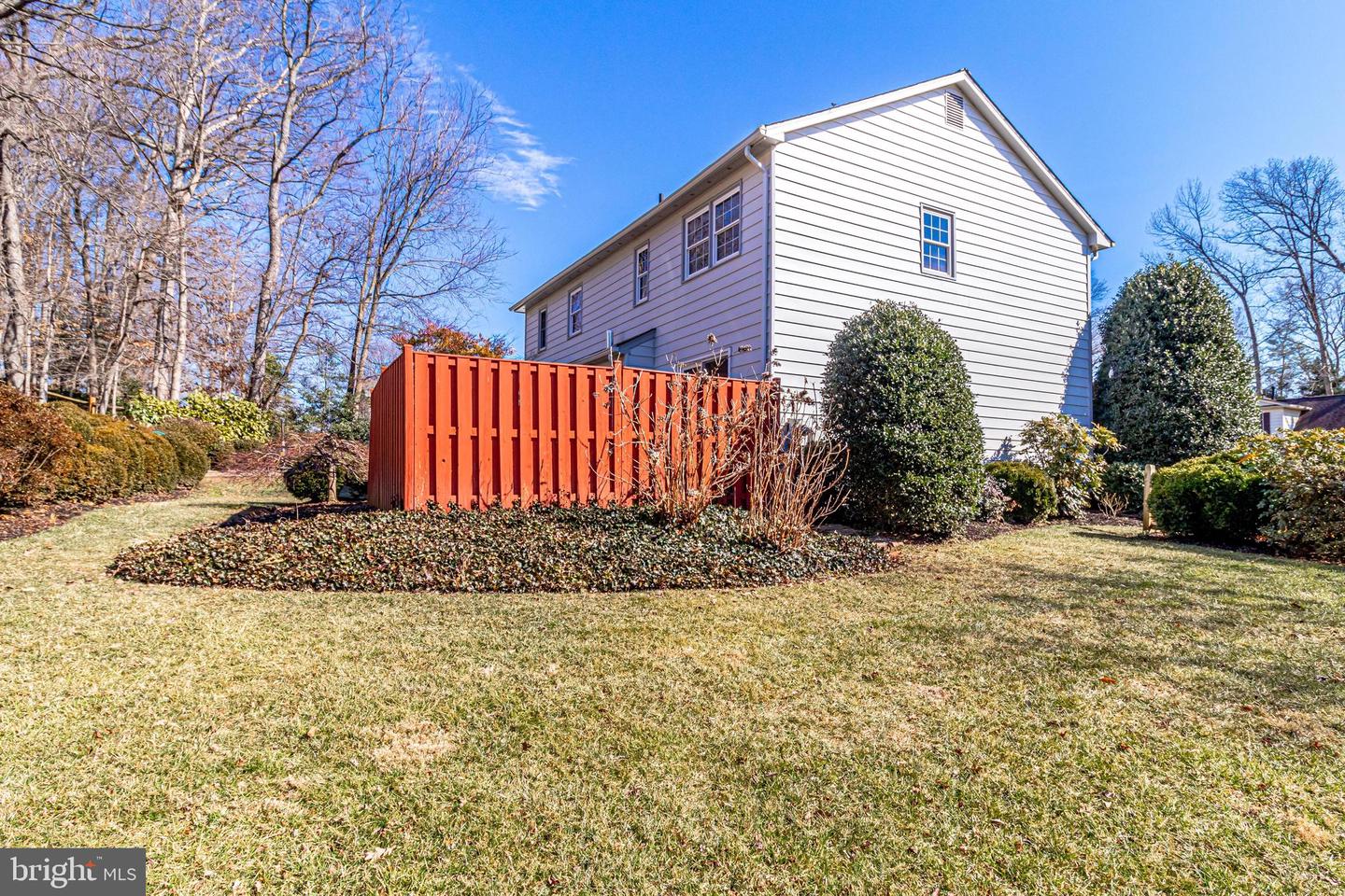 4910 BEXLEY LANE