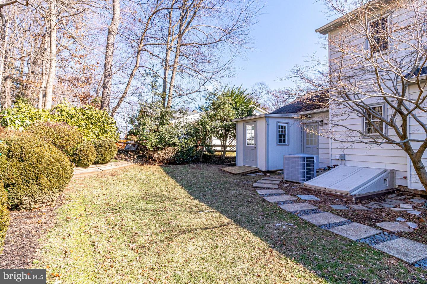 4910 BEXLEY LANE