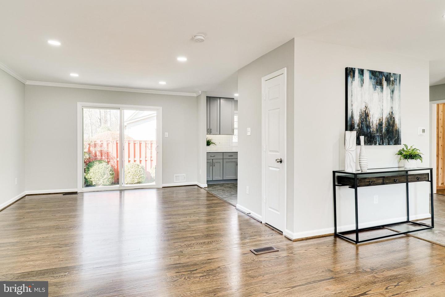 4910 BEXLEY LANE