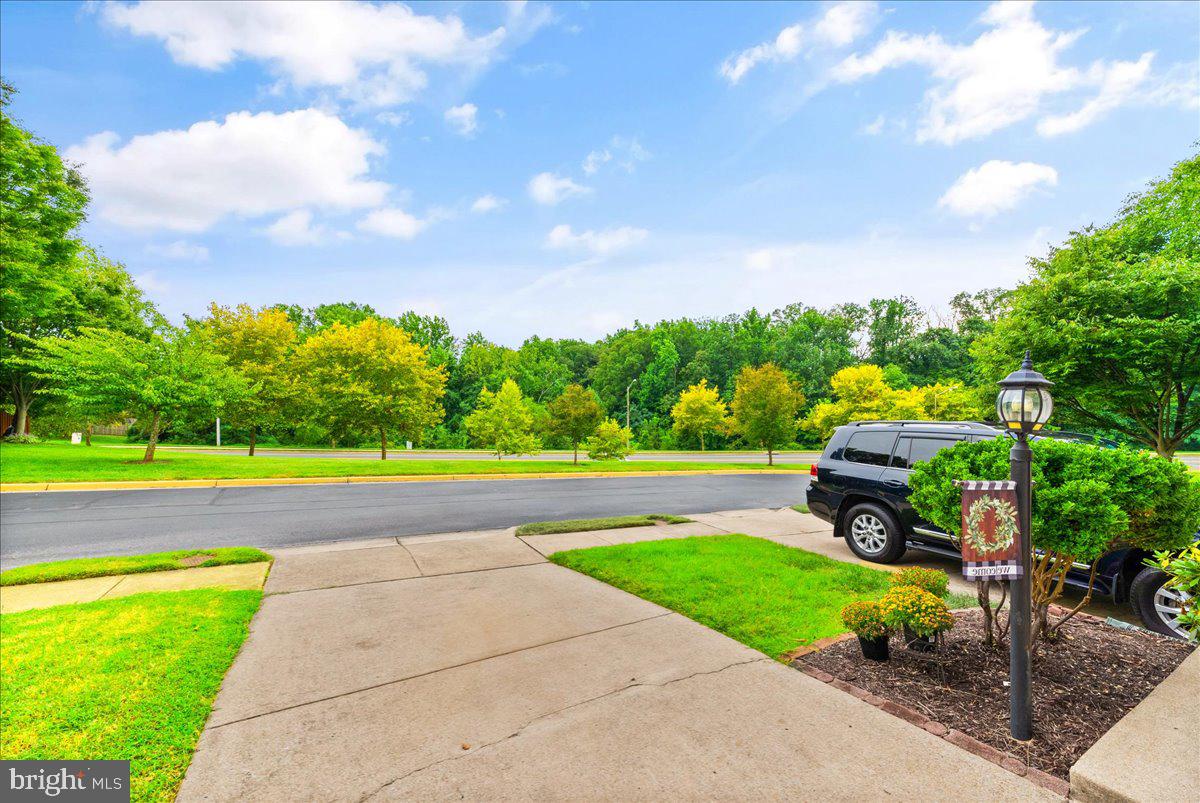 5554 JOWETT COURT