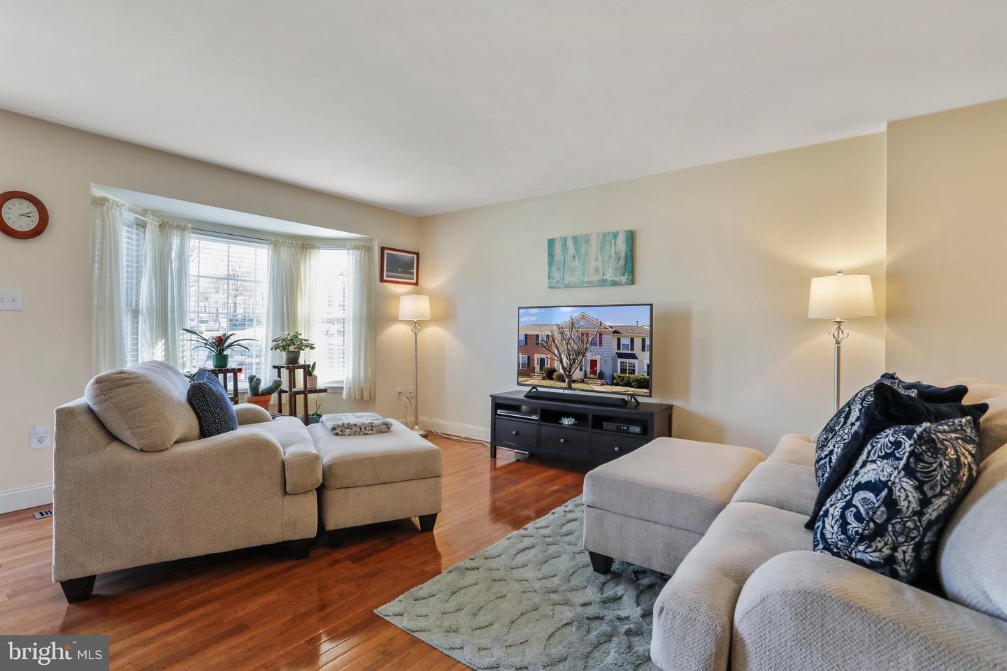5728 BELCHER FARM DRIVE