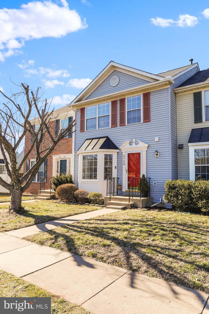 5728 BELCHER FARM DRIVE