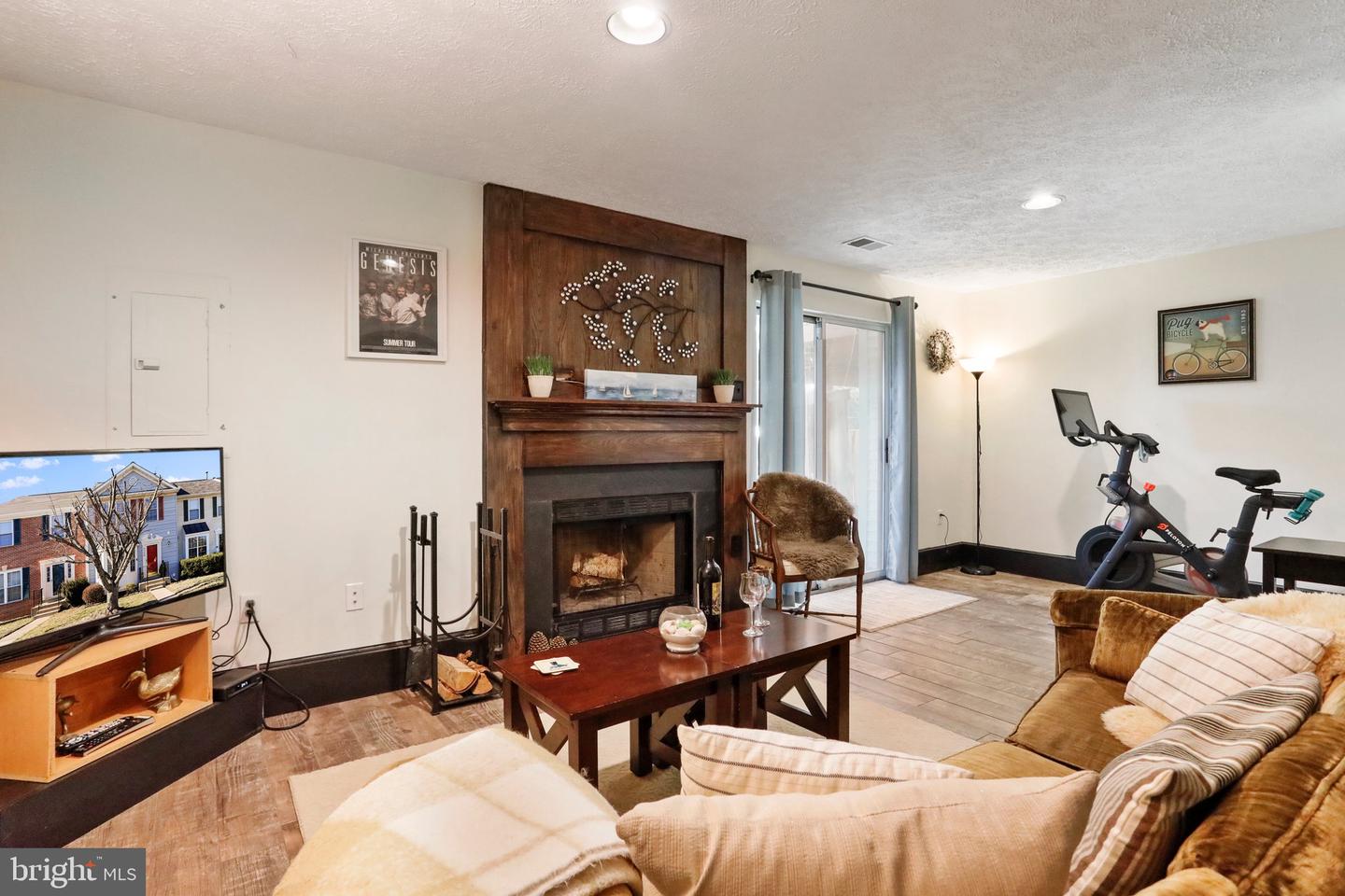 5728 BELCHER FARM DRIVE