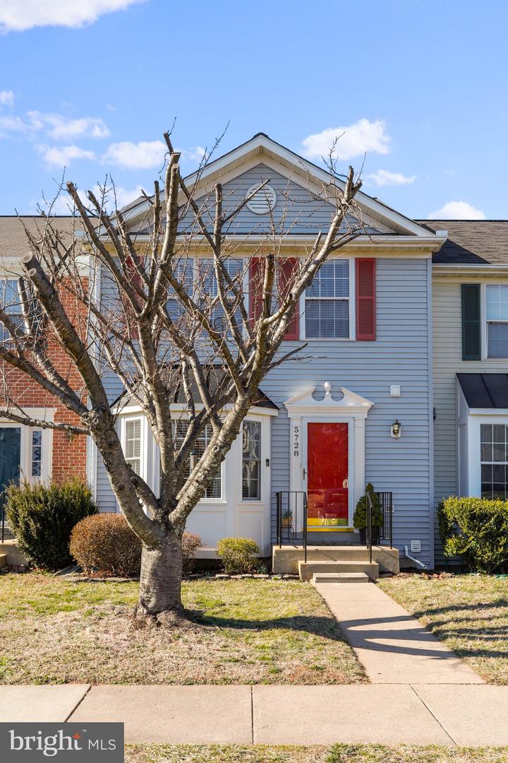 5728 BELCHER FARM DRIVE