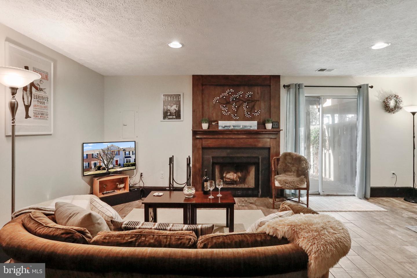 5728 BELCHER FARM DRIVE