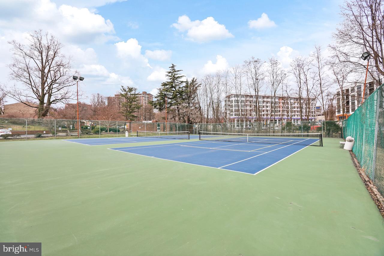 7700 TREMAYNE Unit: 102