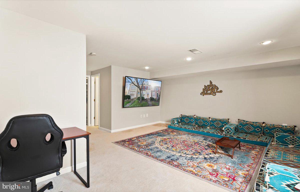 6015 RAINA DRIVE