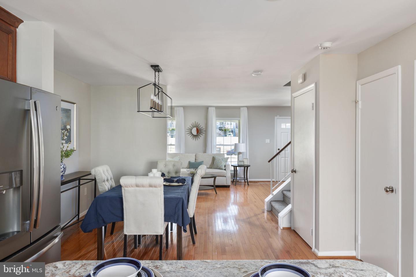 6408 SELBY COURT