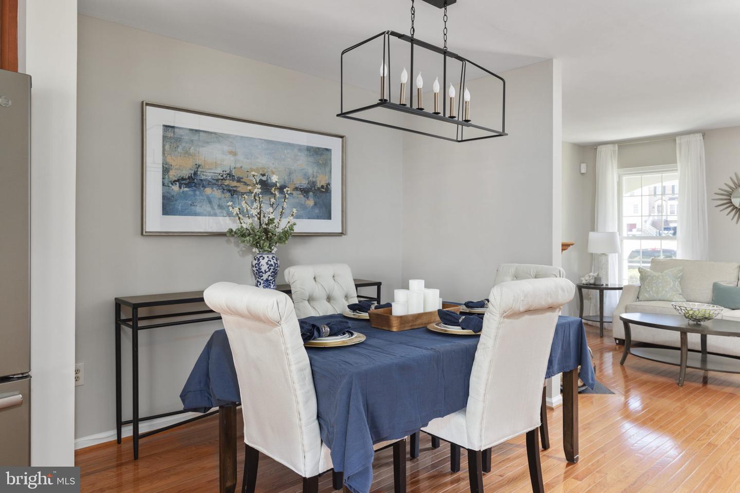 6408 SELBY COURT