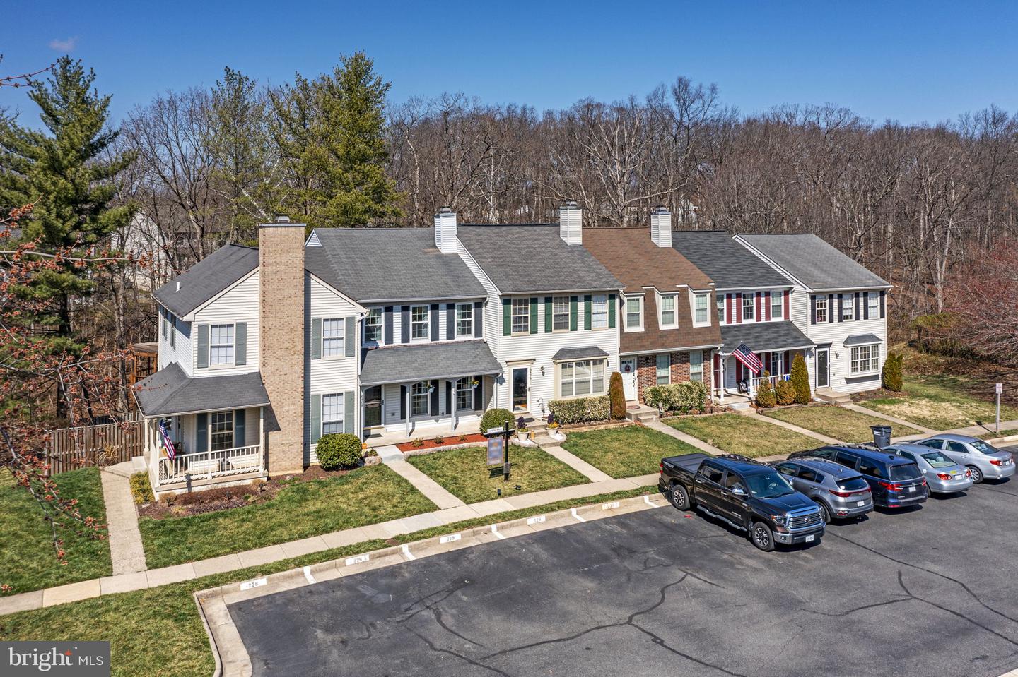 6408 SELBY COURT