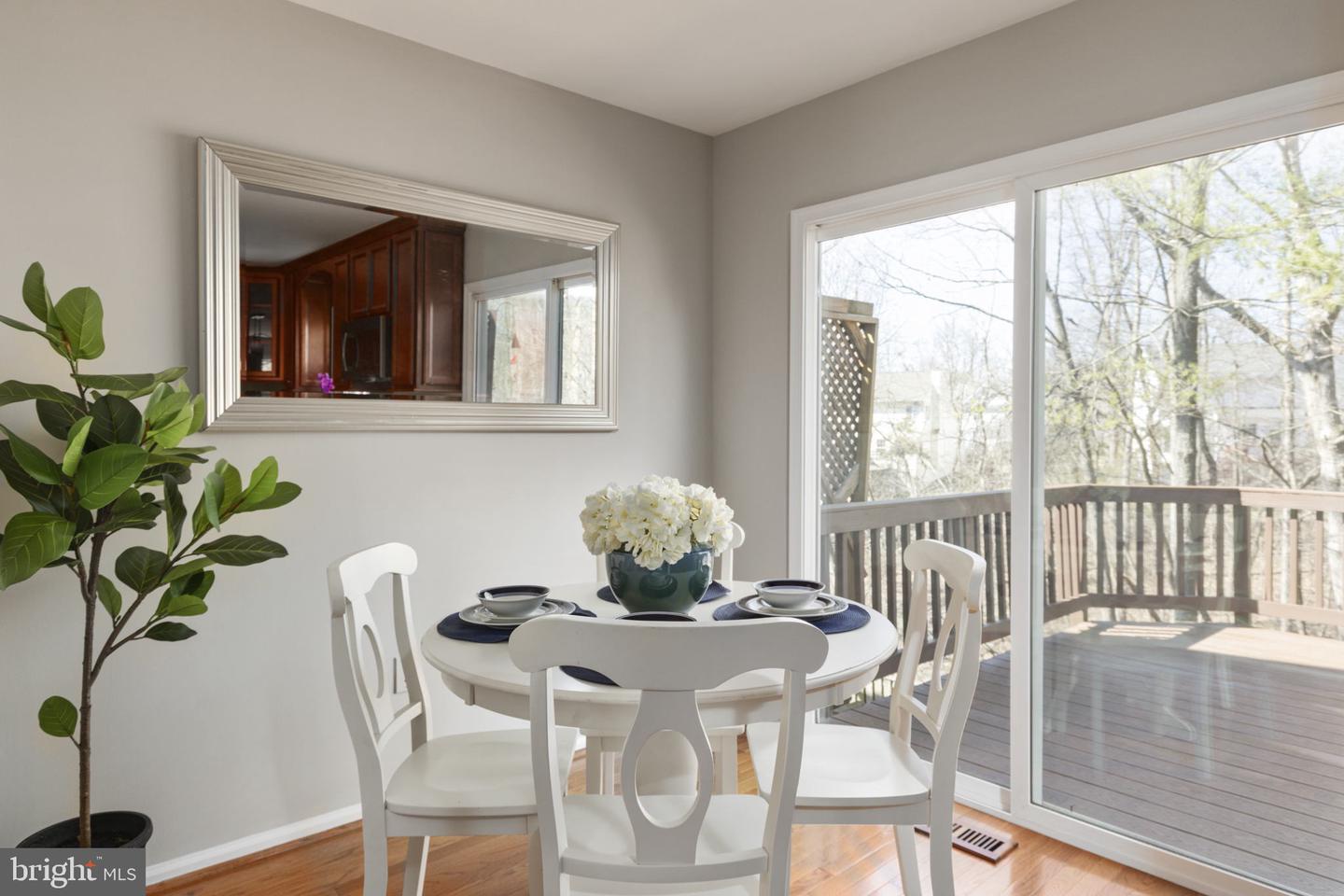 6408 SELBY COURT