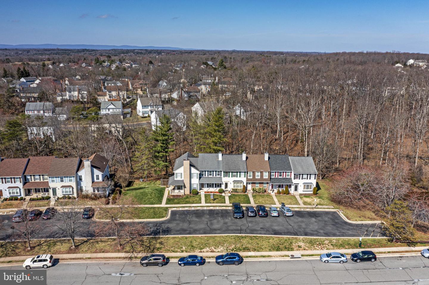 6408 SELBY COURT