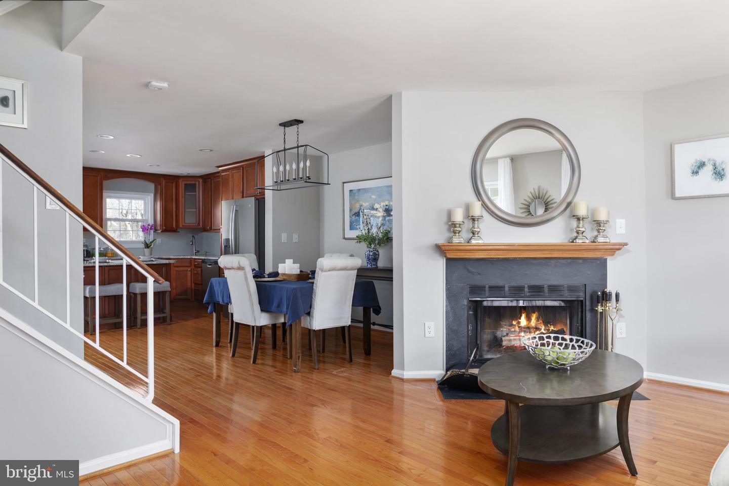 6408 SELBY COURT