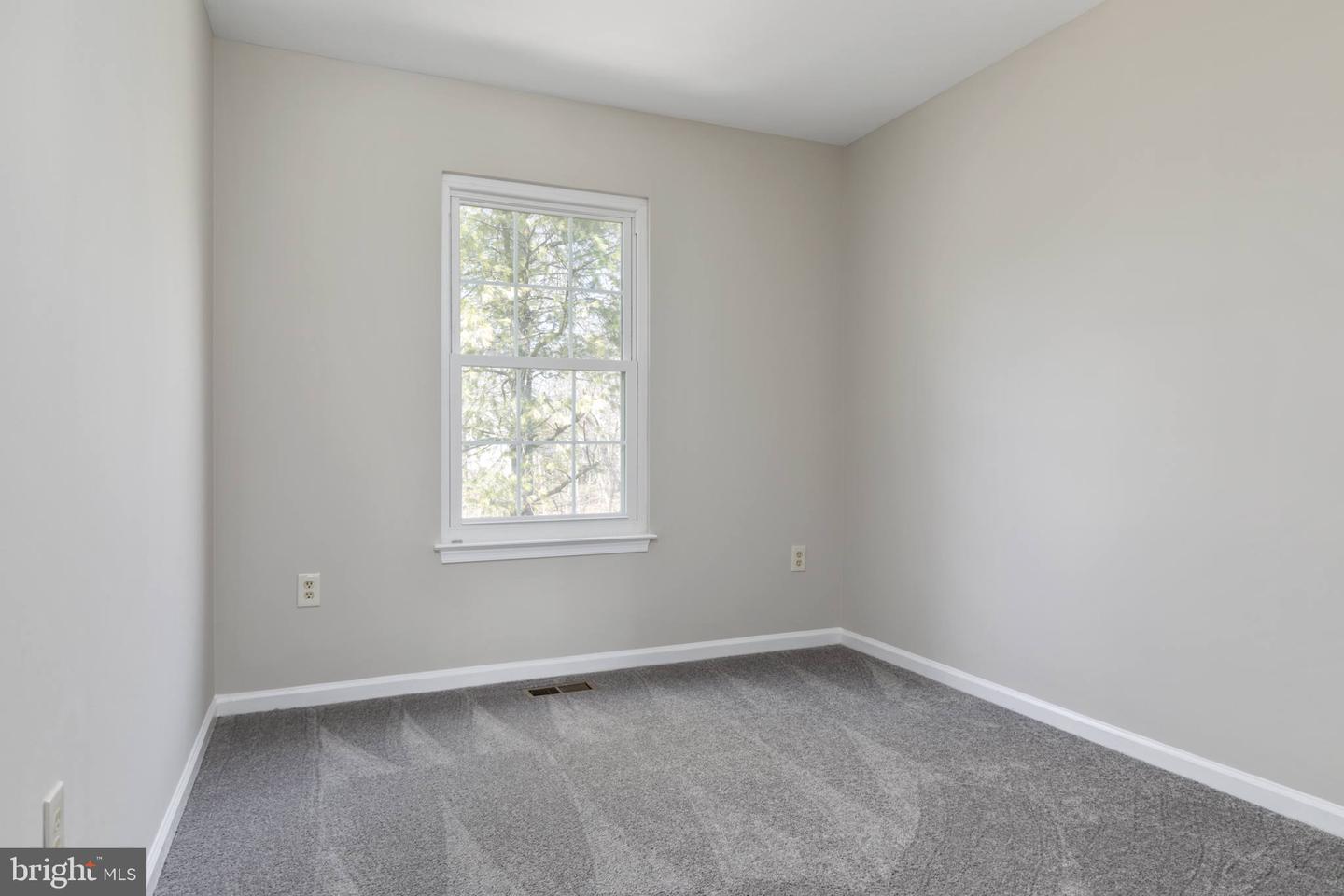 6408 SELBY COURT