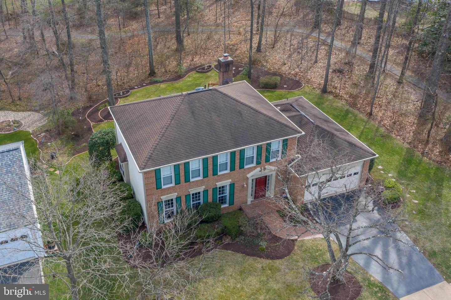 3215 NESTLEWOOD DRIVE