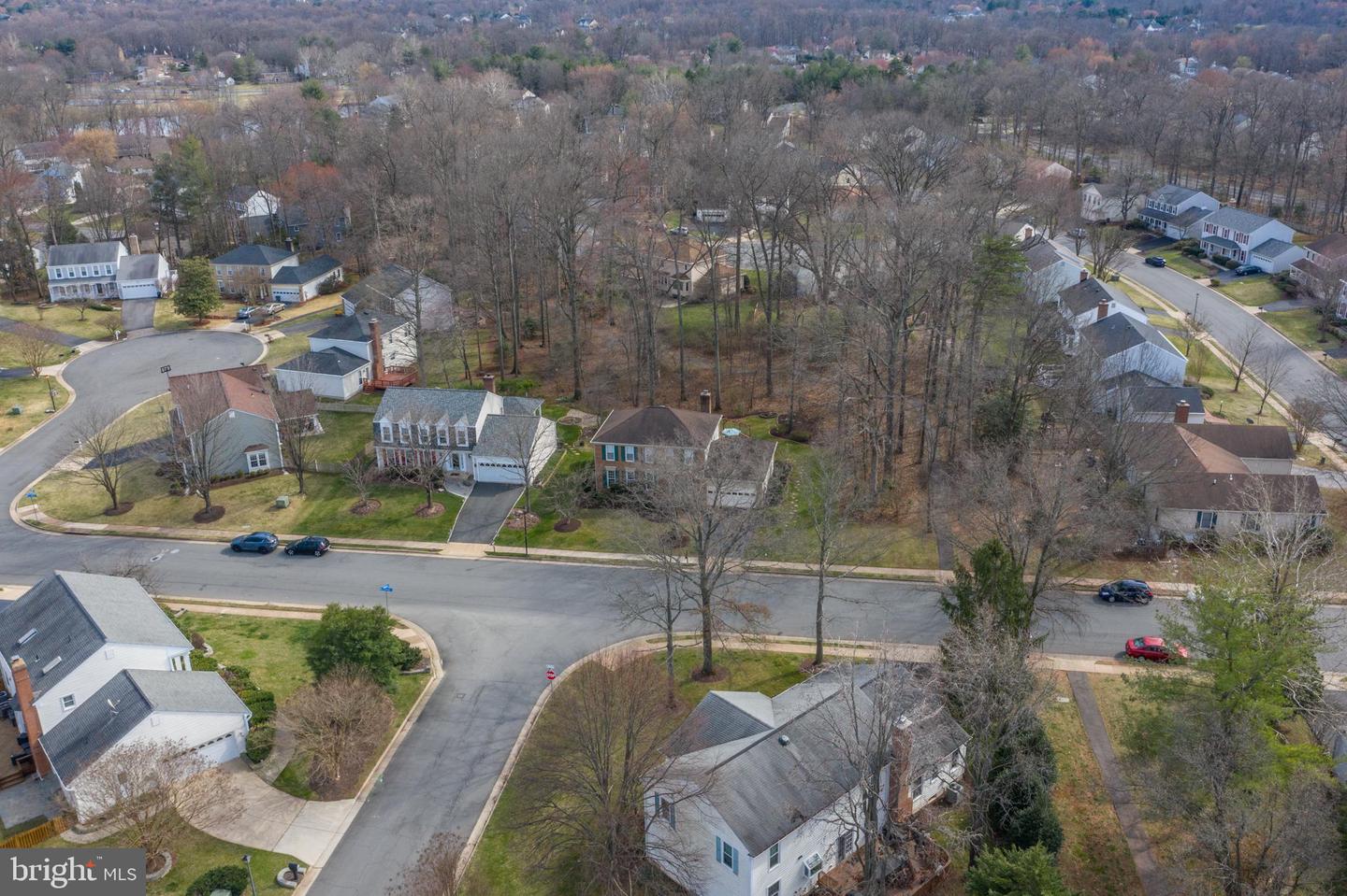 3215 NESTLEWOOD DRIVE