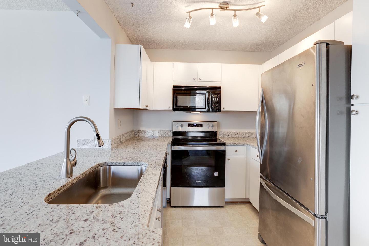 11731 SUMMERCHASE CIRCLE Unit: 1731E