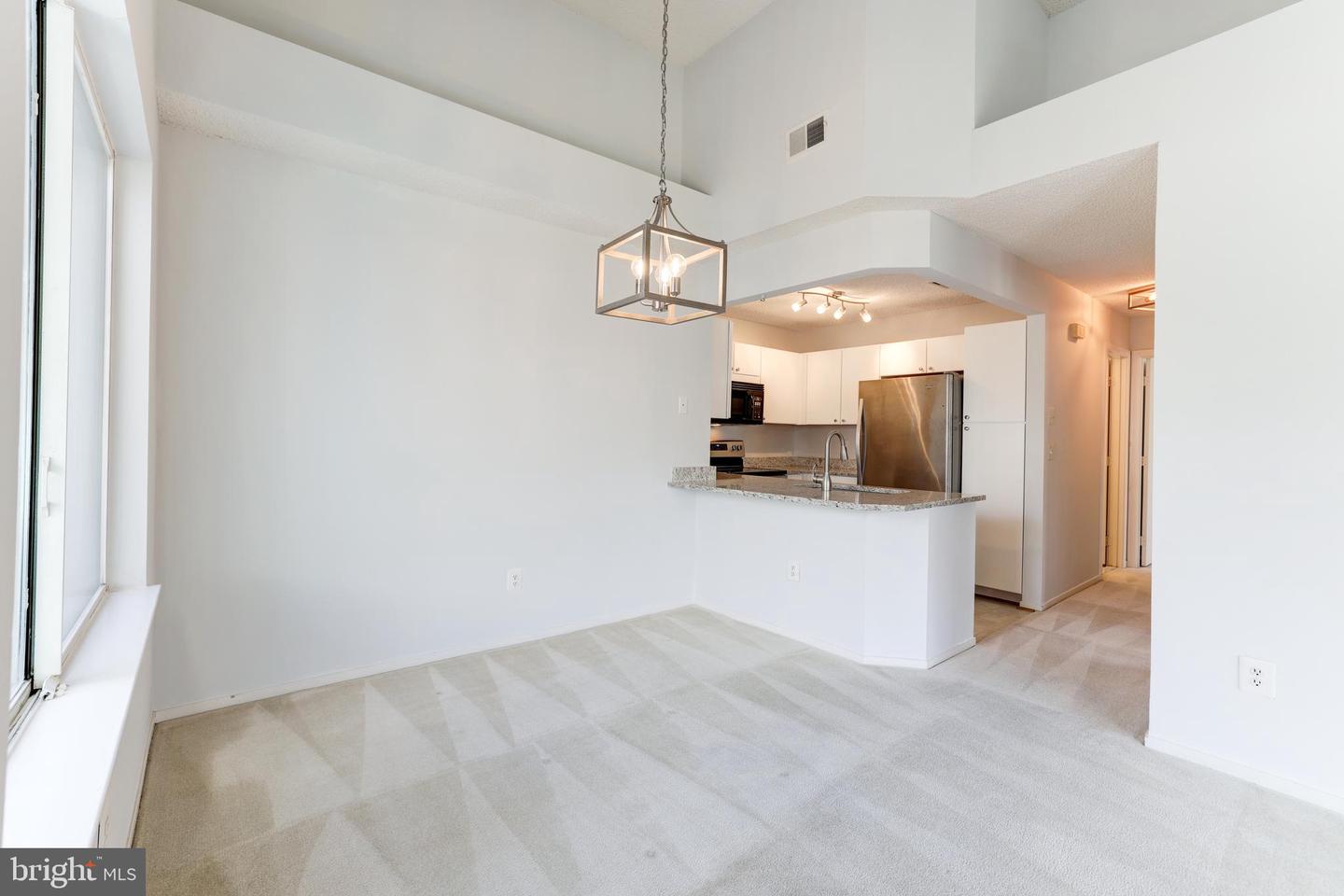 11731 SUMMERCHASE CIRCLE Unit: 1731E