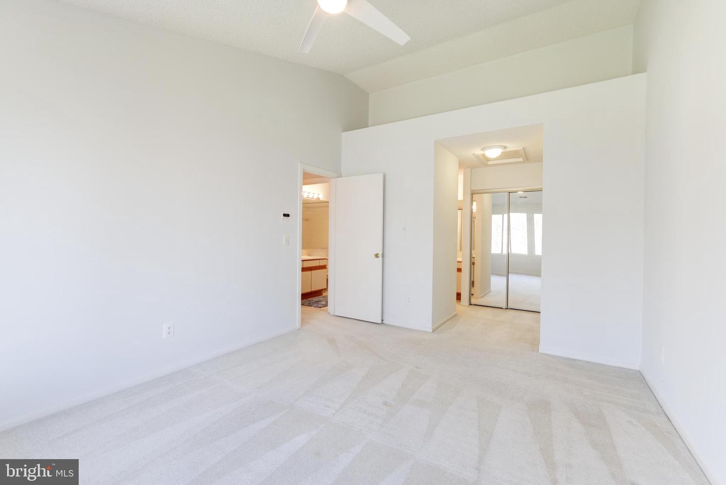 11731 SUMMERCHASE CIRCLE Unit: 1731E