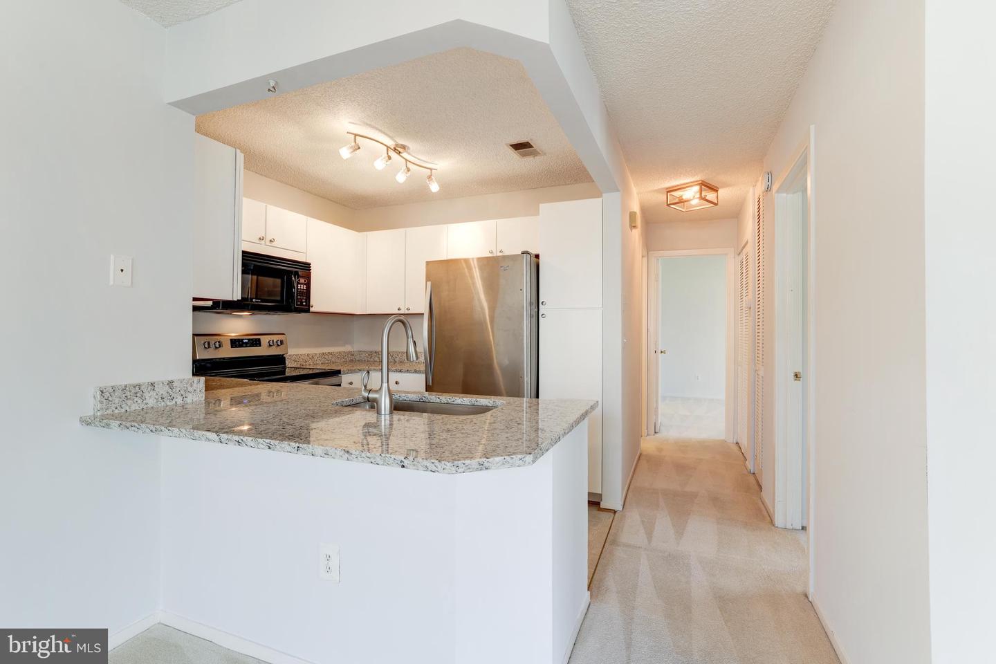 11731 SUMMERCHASE CIRCLE Unit: 1731E