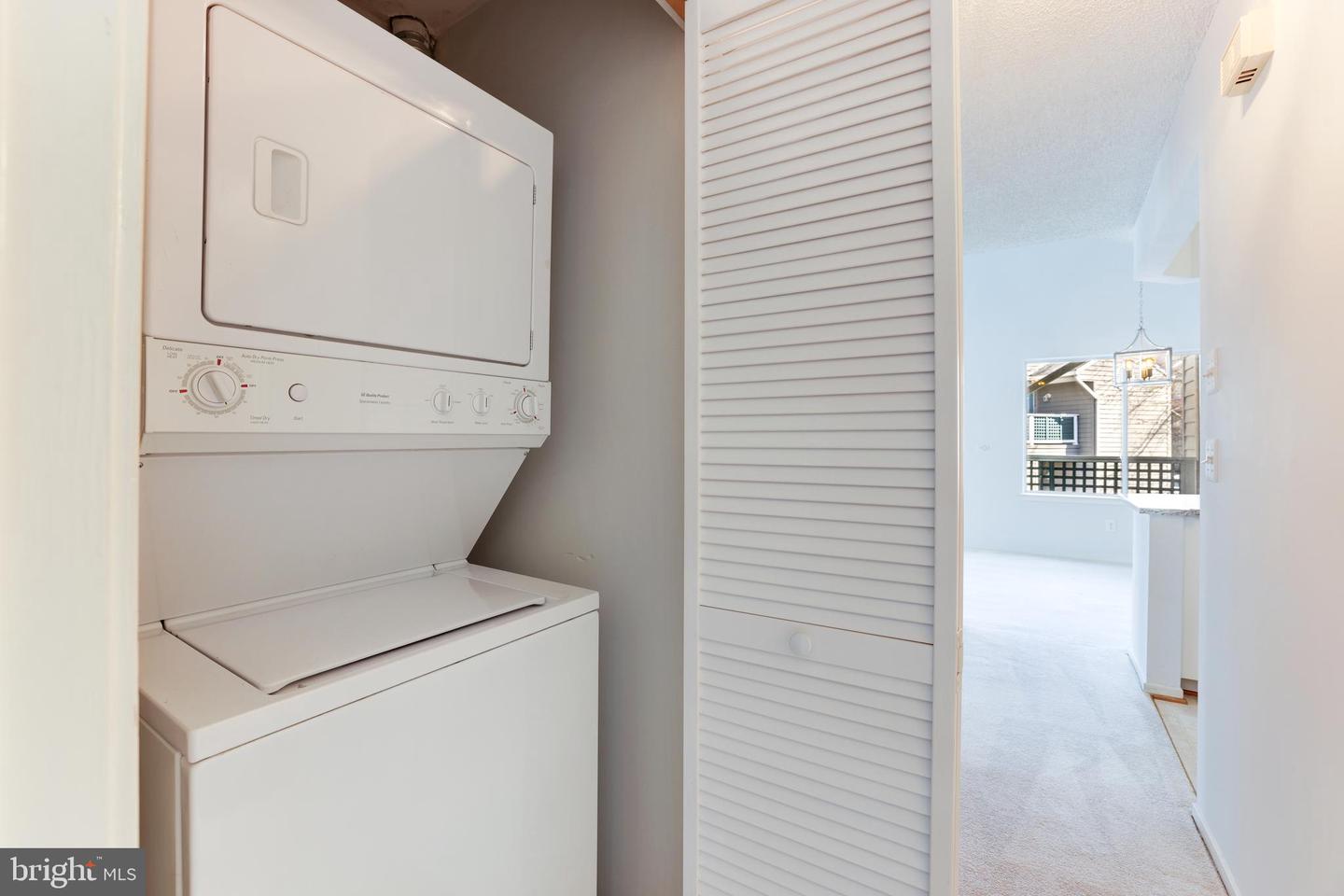 11731 SUMMERCHASE CIRCLE Unit: 1731E
