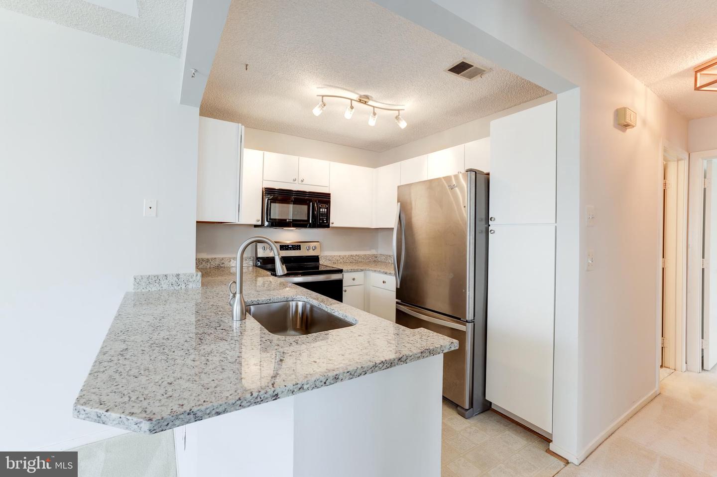 11731 SUMMERCHASE CIRCLE Unit: 1731E