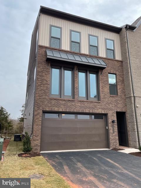 2631 VELOCITY ROAD