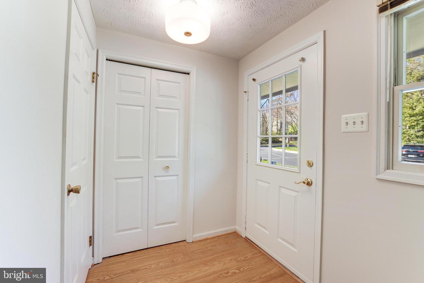 1521 TWISTED OAK DRIVE