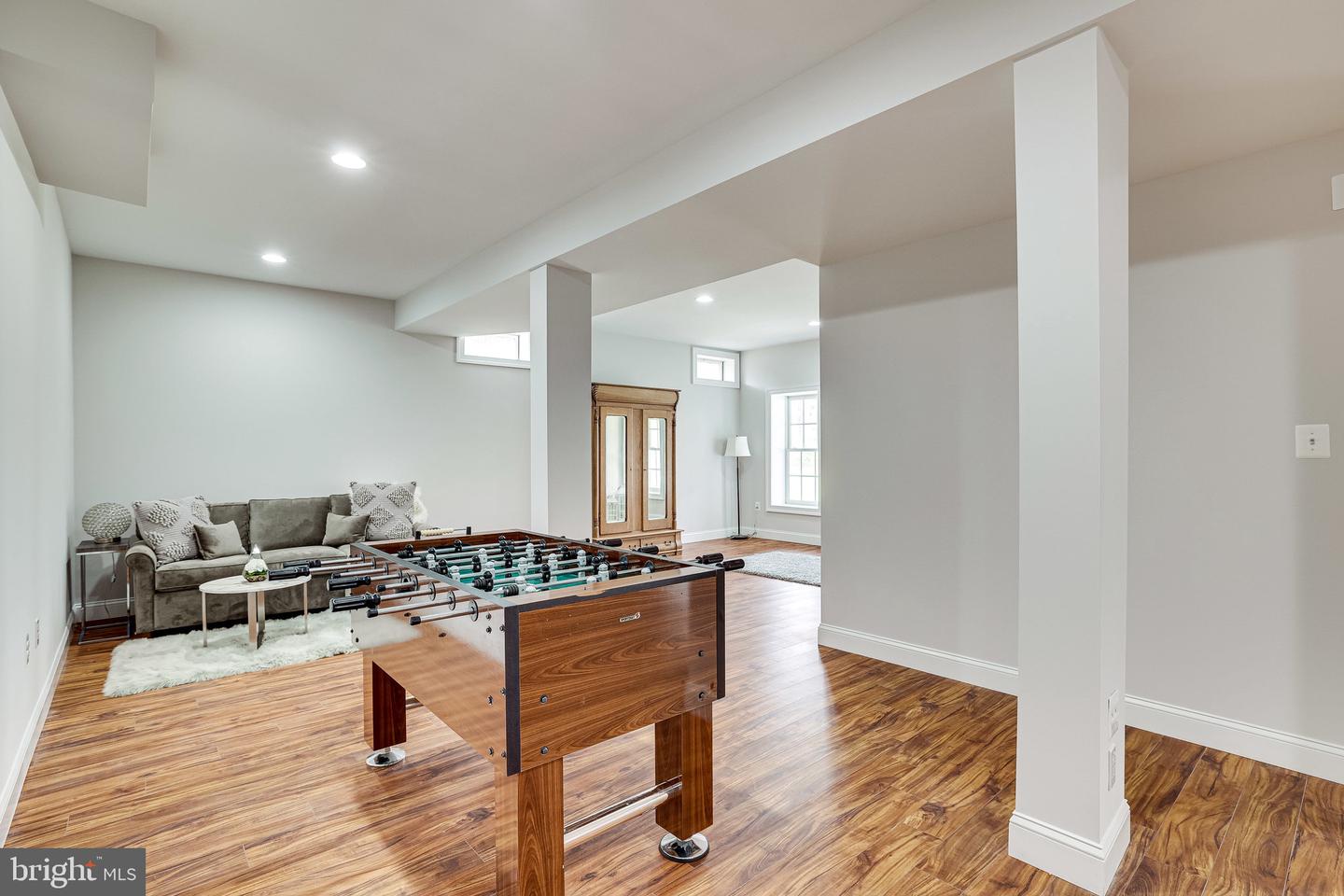 5212 ROSALIE RIDGE DRIVE