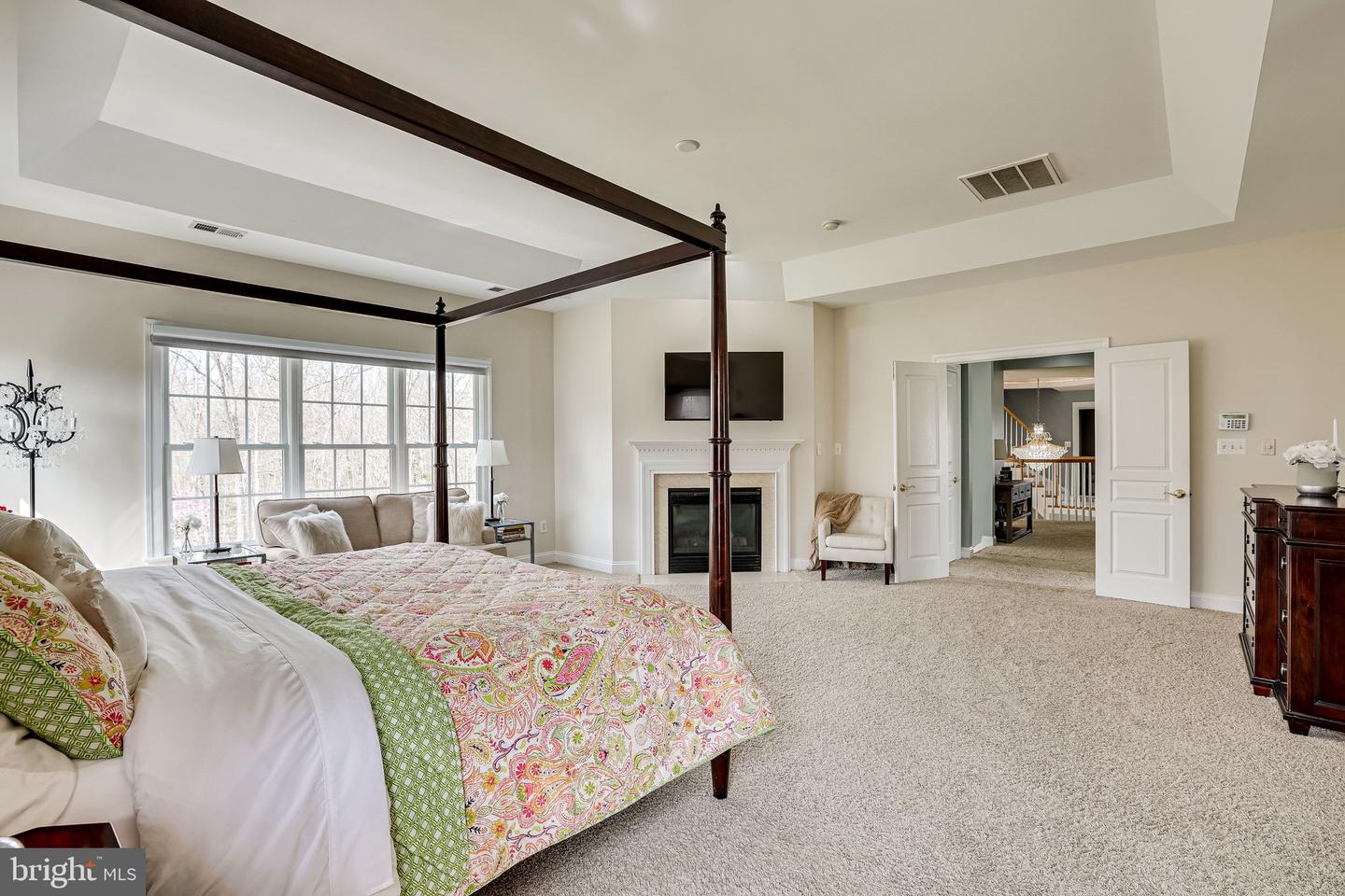 5212 ROSALIE RIDGE DRIVE