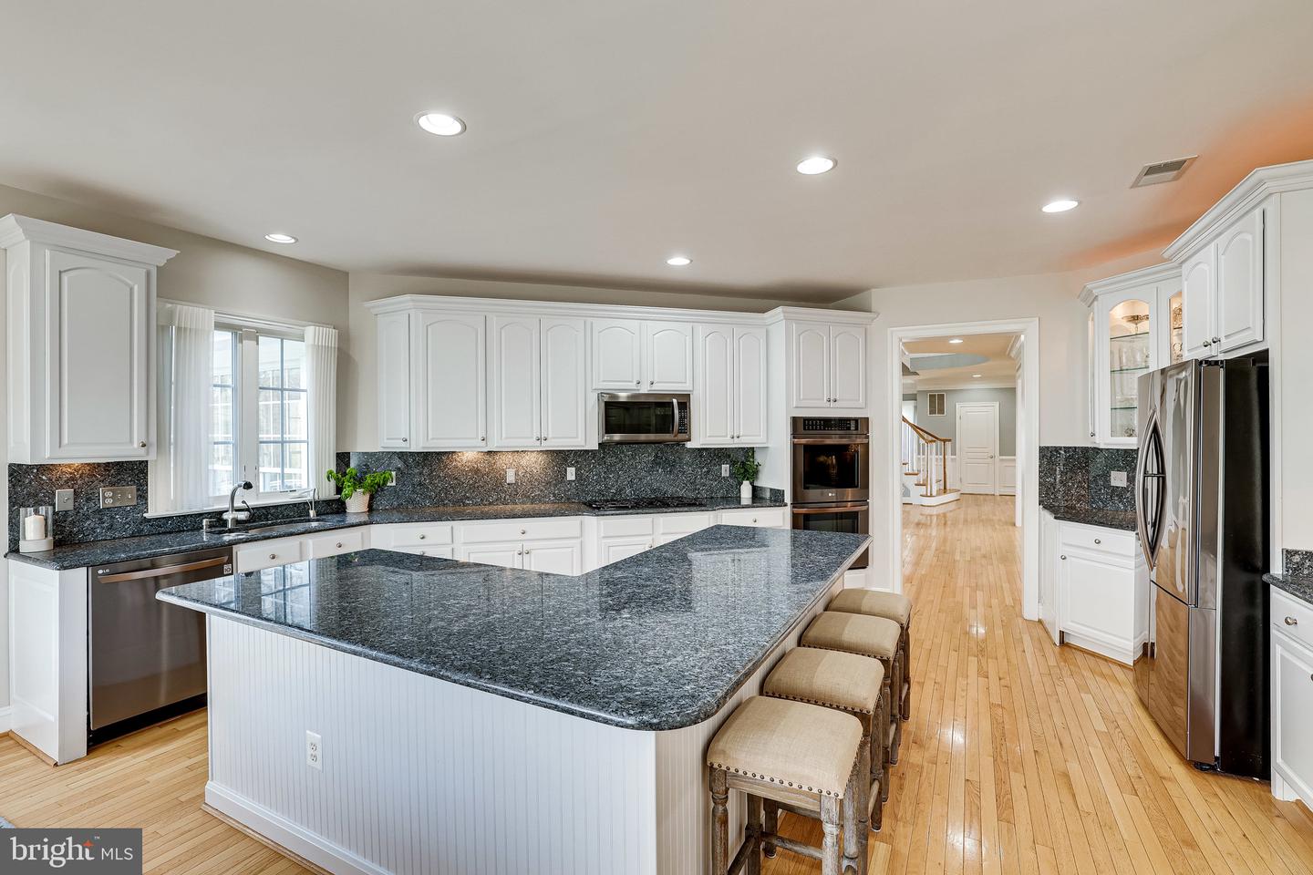5212 ROSALIE RIDGE DRIVE