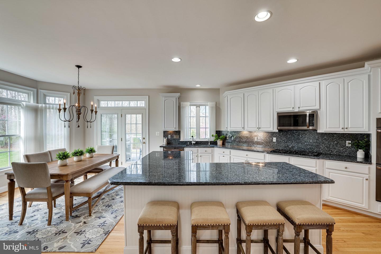 5212 ROSALIE RIDGE DRIVE