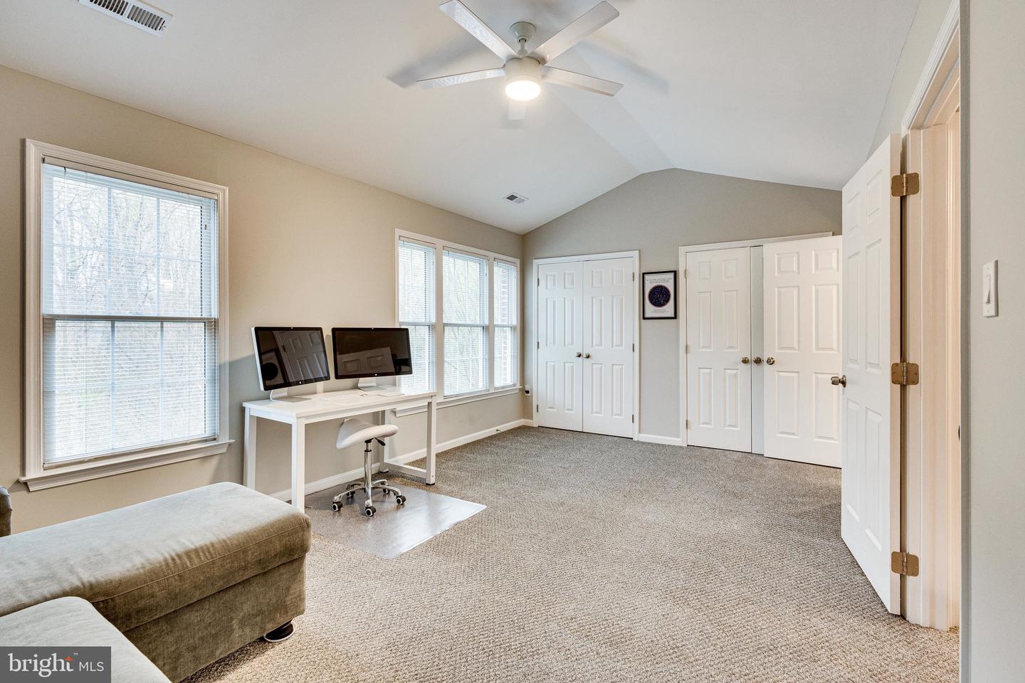 11449 ROTHBURY SQUARE