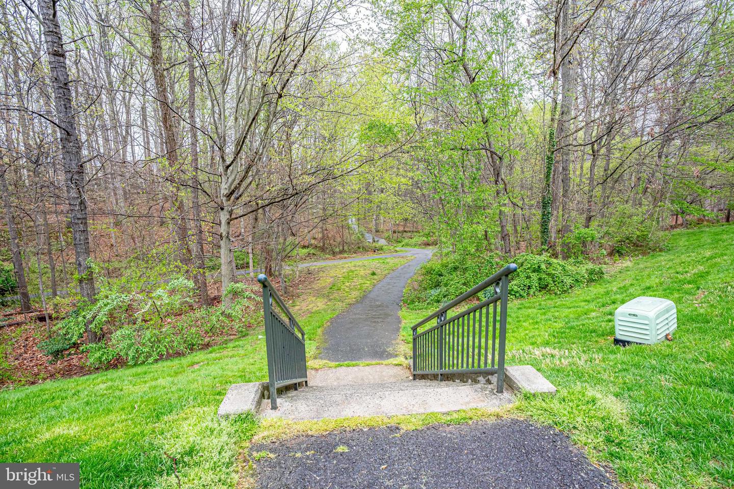 11449 ROTHBURY SQUARE