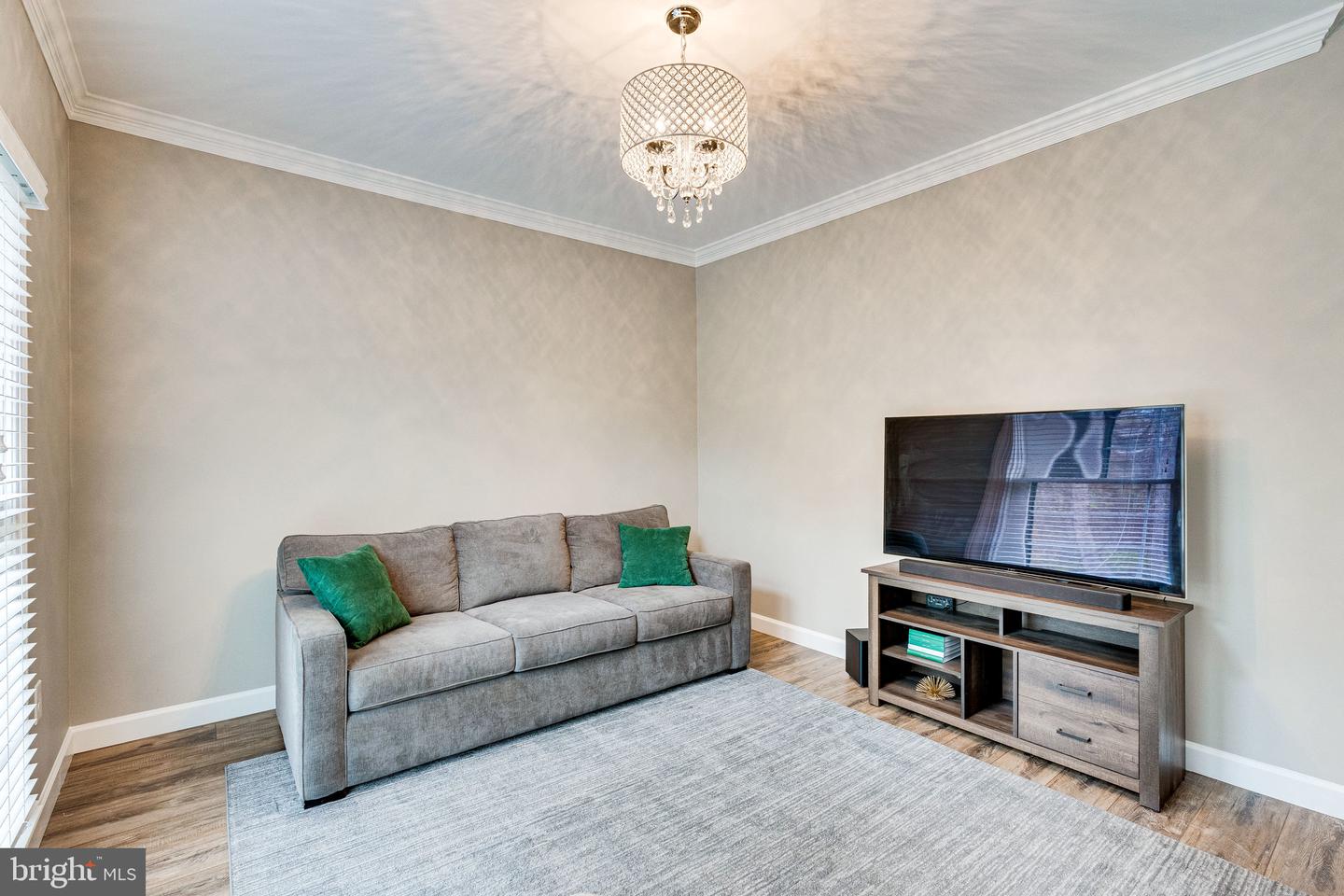 11449 ROTHBURY SQUARE