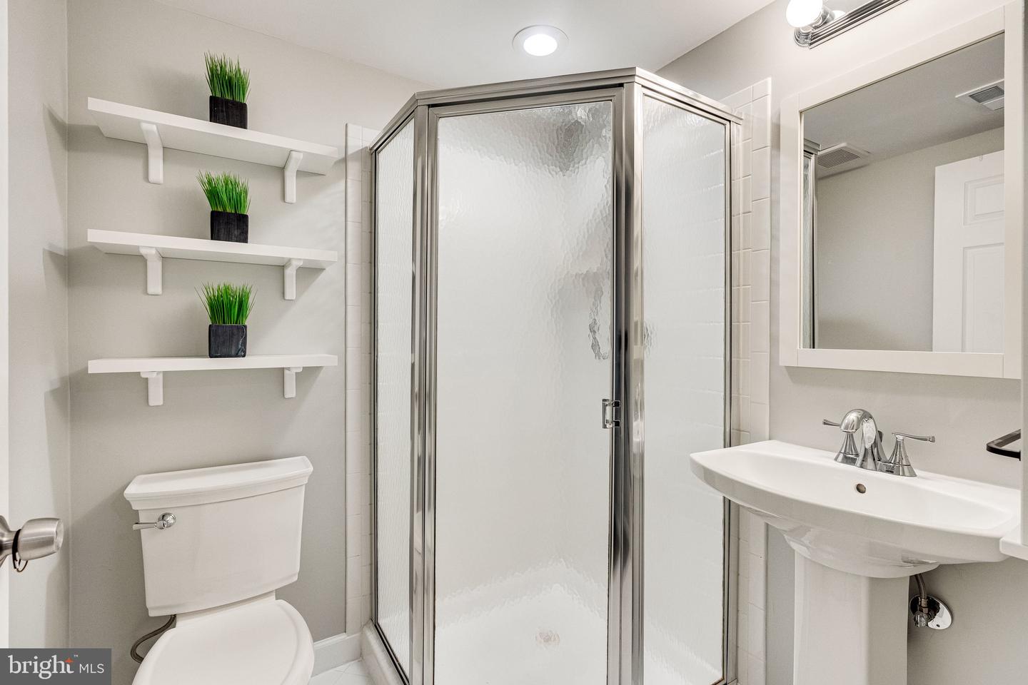 11449 ROTHBURY SQUARE