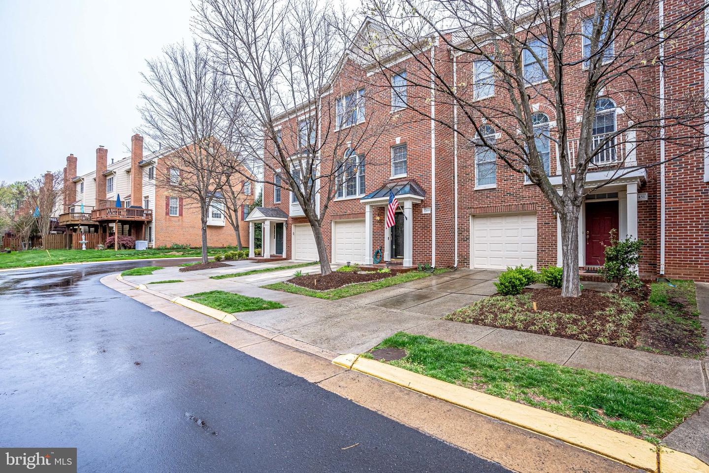 11449 ROTHBURY SQUARE