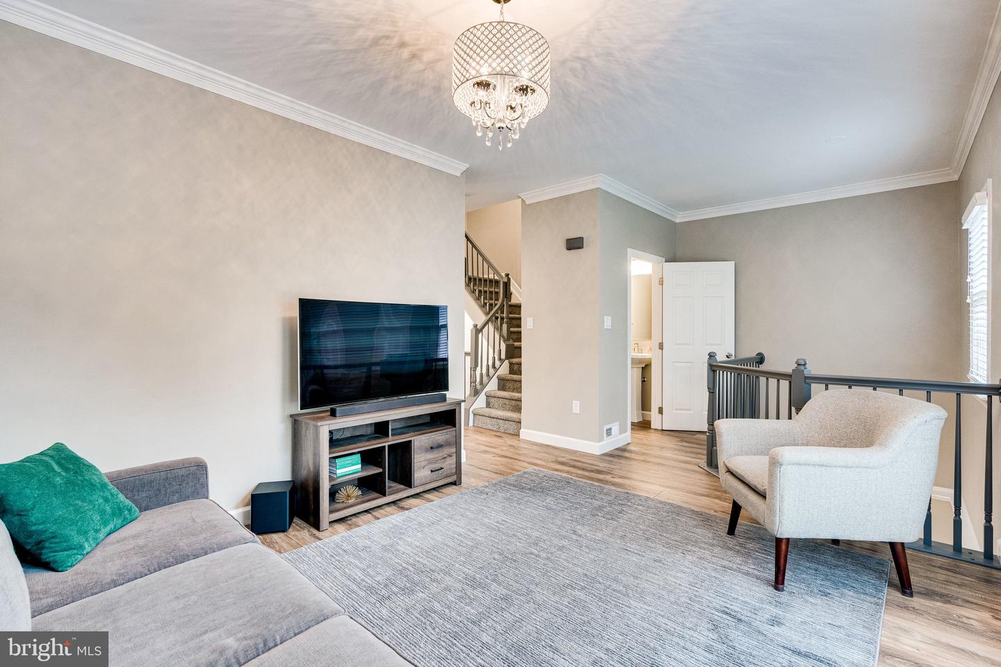11449 ROTHBURY SQUARE