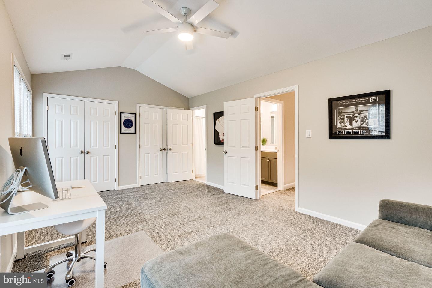 11449 ROTHBURY SQUARE