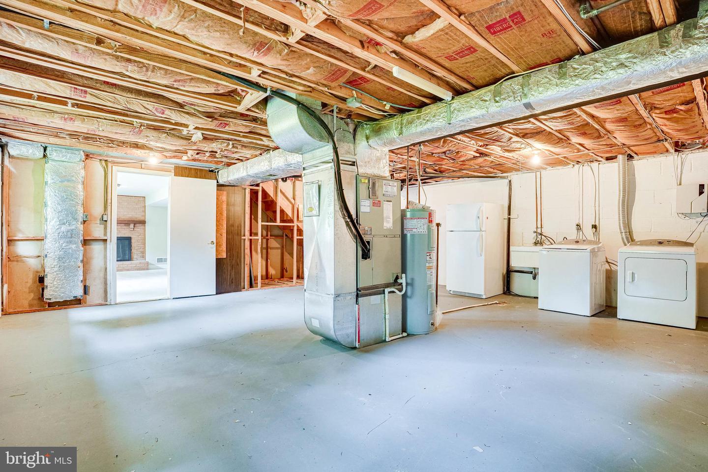 4939 GAINSBOROUGH DRIVE