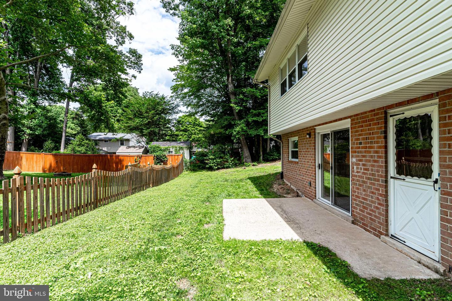 4939 GAINSBOROUGH DRIVE
