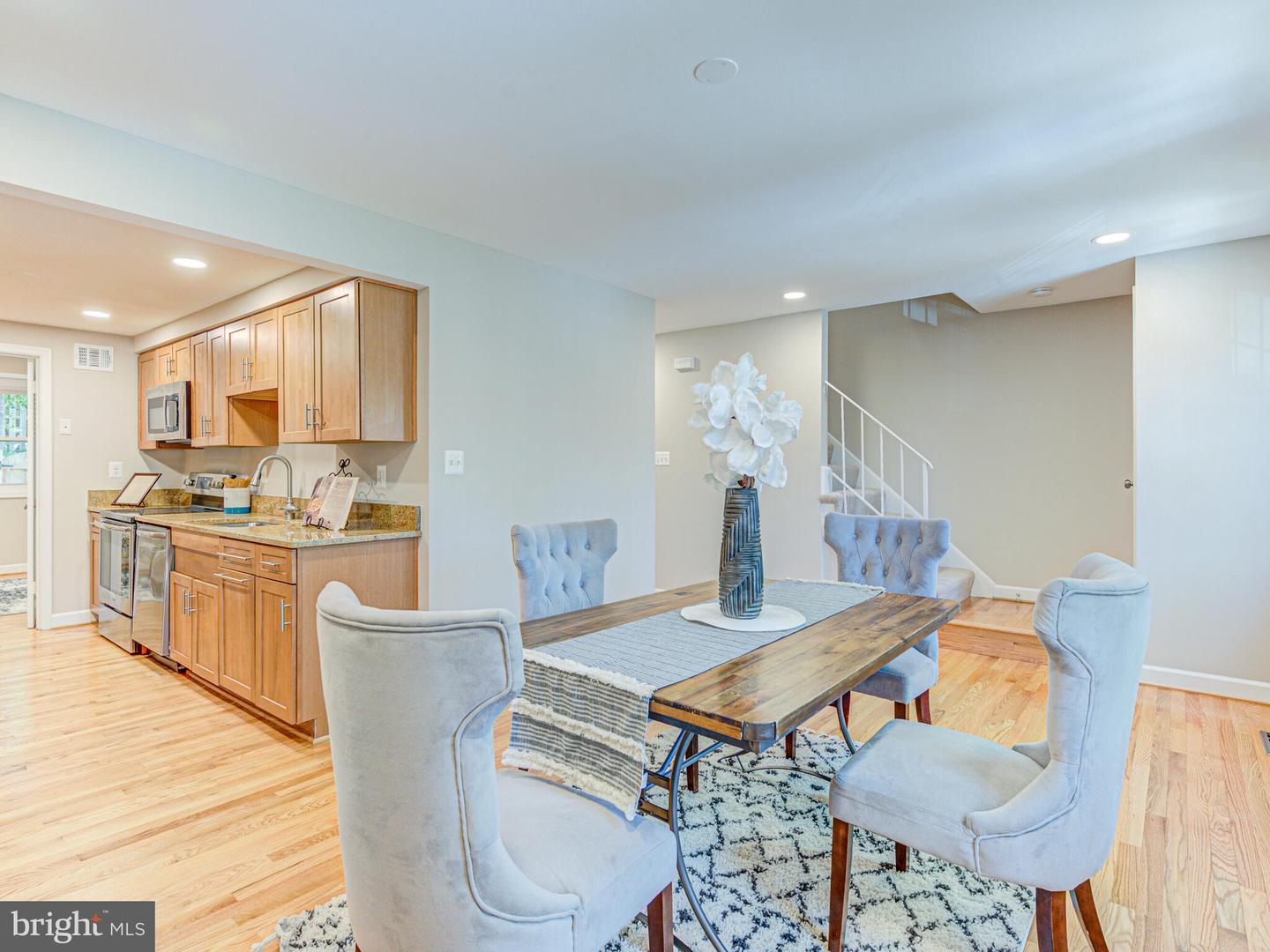 5836 KARA PLACE